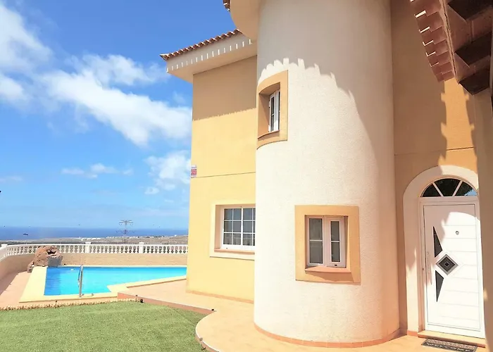 فيلة Nancy Tenerife Sur *